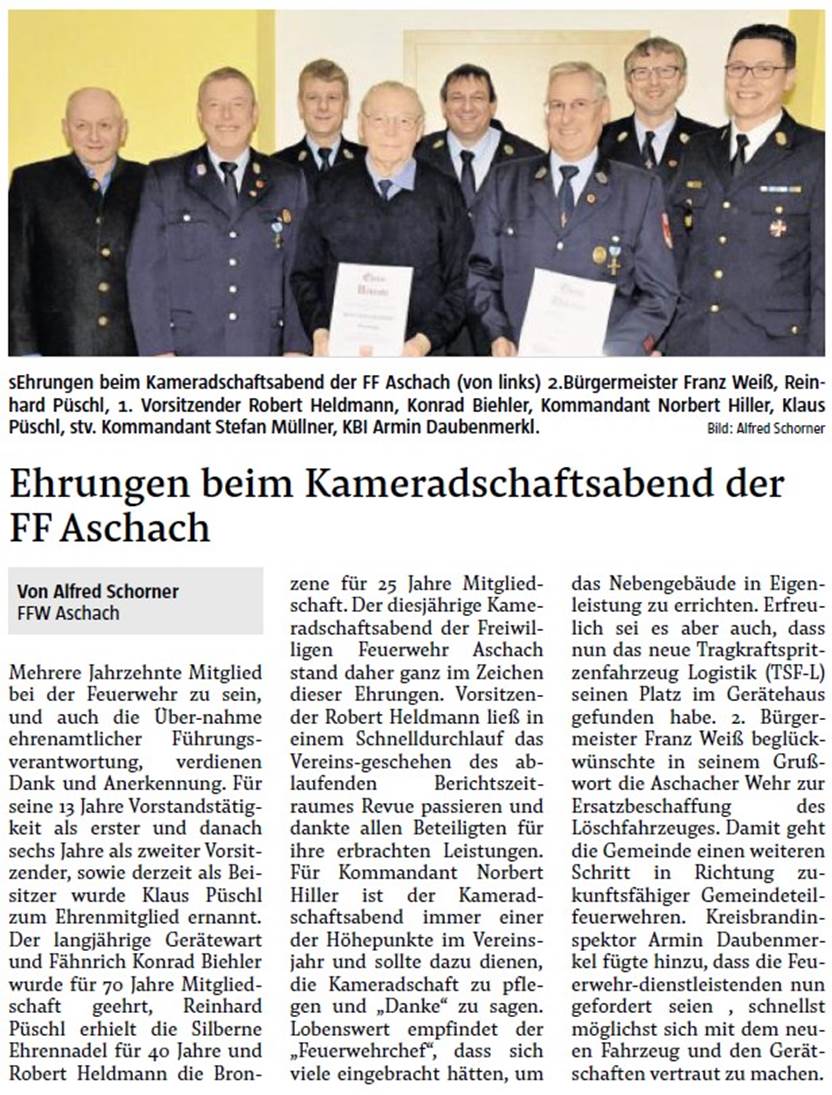 Ein Bild, das Text, Mann, Kleidung, Zeitung enth�lt.

Automatisch generierte Beschreibung