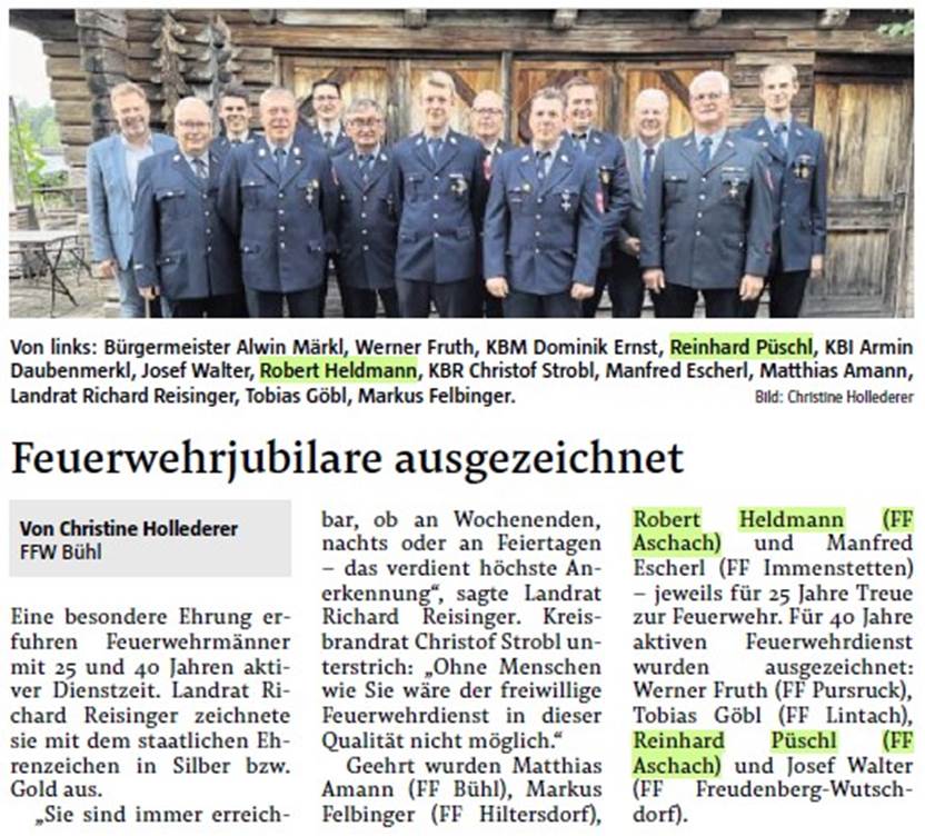 Ein Bild, das Text, Kleidung, Zeitung, Person enth�lt.

Automatisch generierte Beschreibung